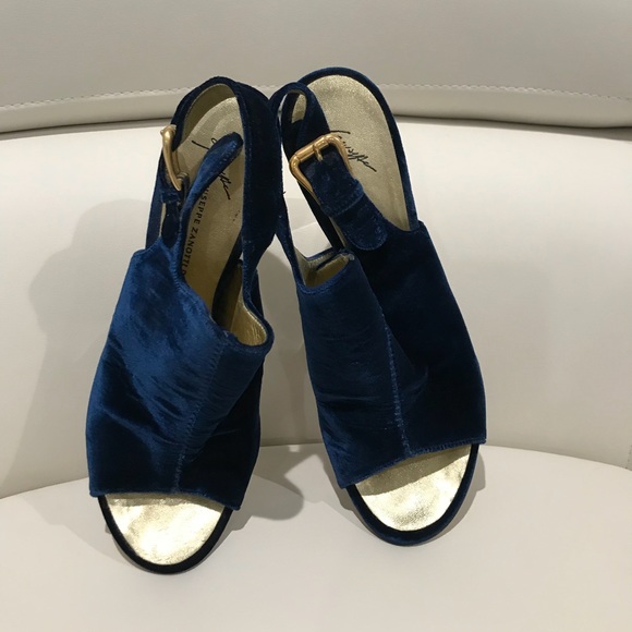 Authentic Giuseppe Zanotti - Picture 2 of 5